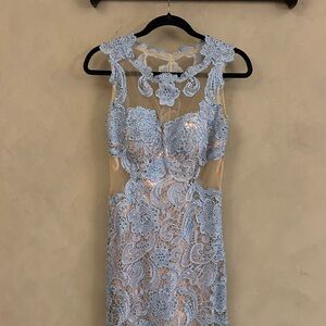 Dave & Johnny Light Blue Lace Midi Dress
